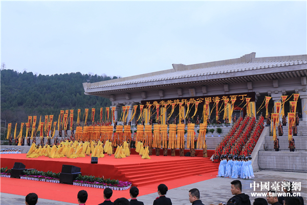 公祭典禮現(xiàn)場 中國臺灣網(wǎng) 劉瑩攝。 公祭典禮現(xiàn)場 中國臺灣網(wǎng) 劉瑩攝。