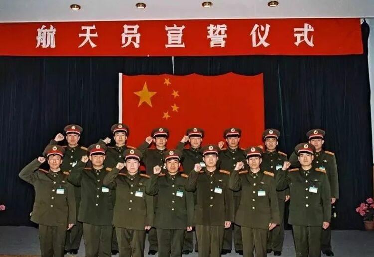(zhn)23o(w)w족Ĺֵ֪